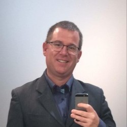 Eloy Martinez