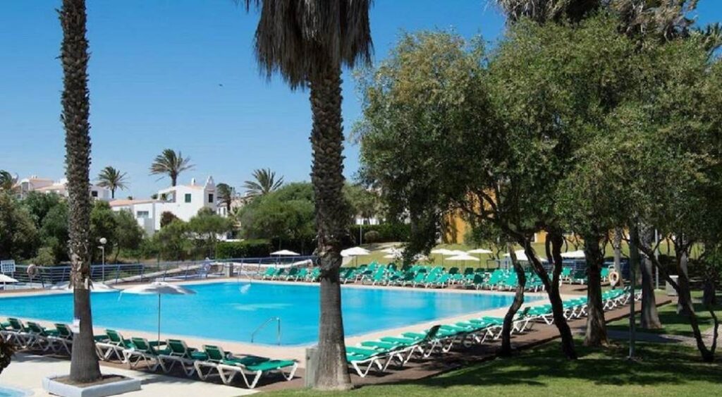 Oferta Exclusiva Vuelo + Hotel Vacances Menorca Resort