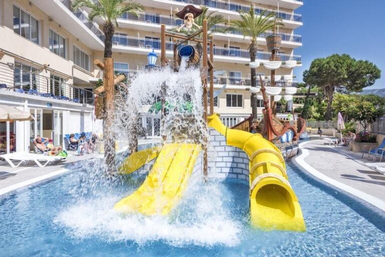 Oferta chollo Hotel de costa Hotel Oasis Park Splash Calella